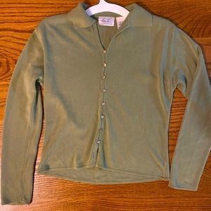 Women’s button up blouse